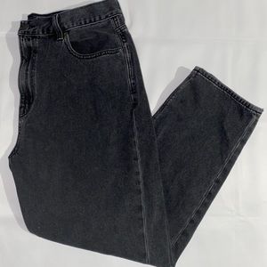 American Eagle Black Denim Mom Jeans